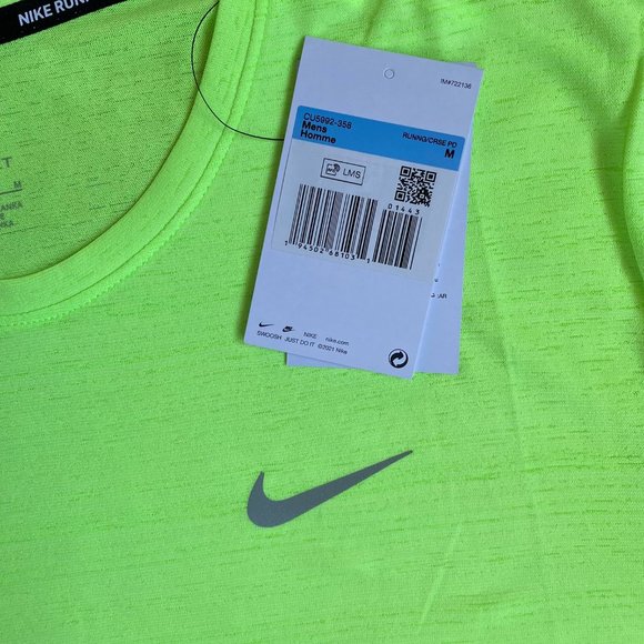 NWT Nike Dri-FIT Miler Men's Running T-Shirt Color Green  Size S - Picture 3 of 8